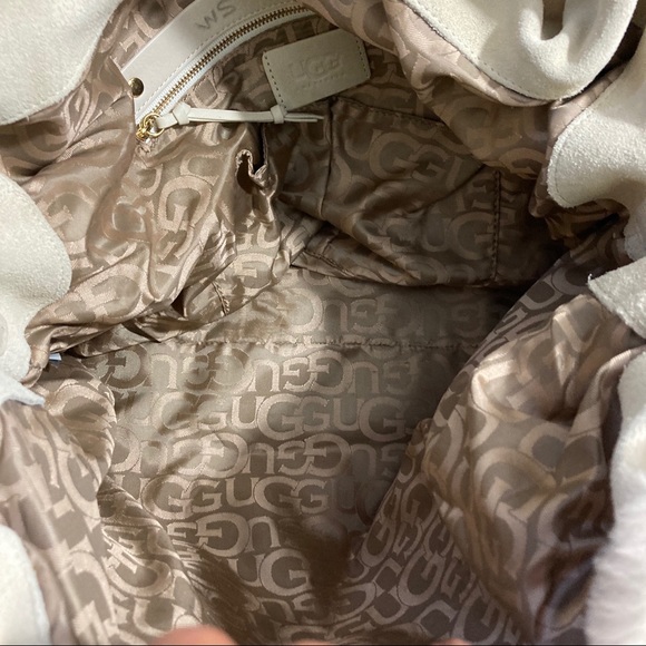 Ugg women’s Quinn hobo suede shoulder bag - Picture 8 of 14